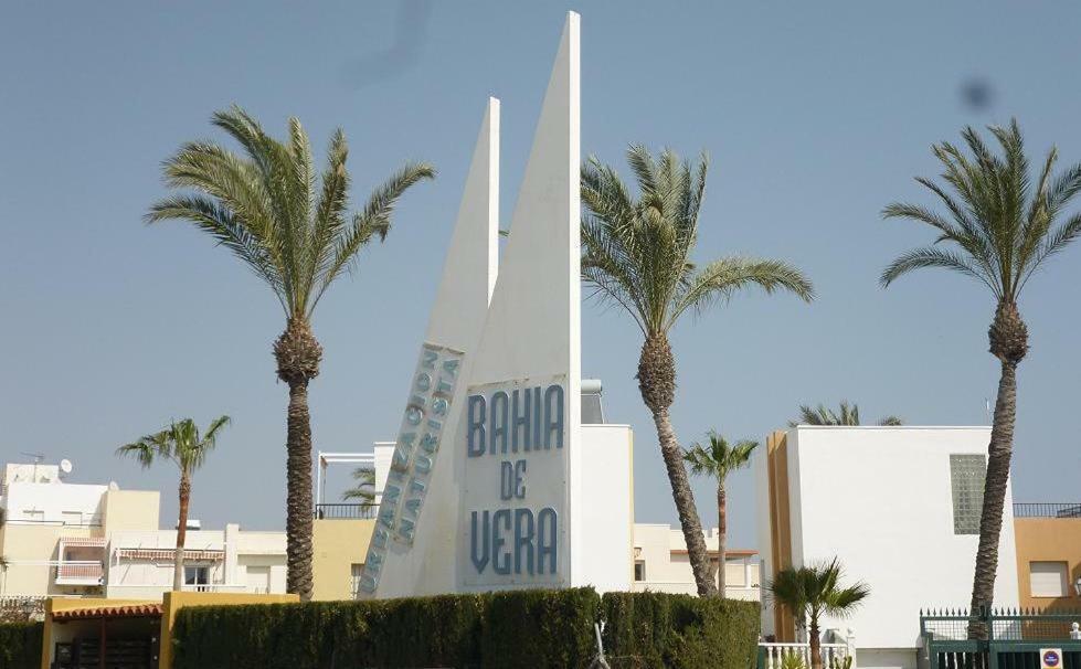 Bahia De Vera Apartamento Aquaria Esterno foto